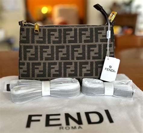 borse fendi in lana usate|Borse Fendi d'Occasione .